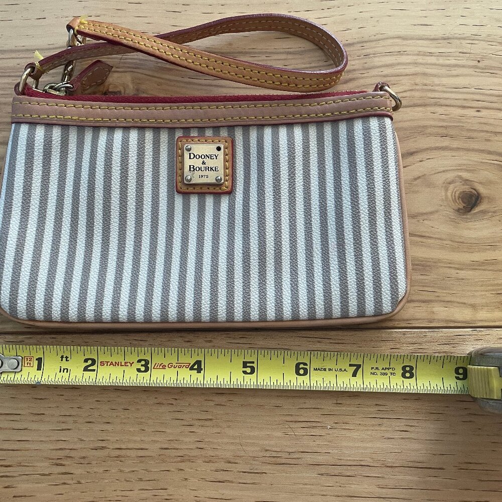 Dooney & Bourke Wristlet